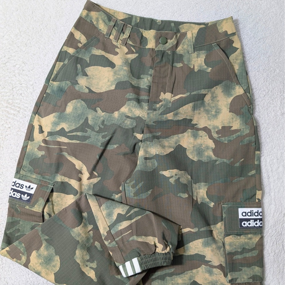 NEW! Adidas Cargo Pants Womens Sm 27x27 Camo Green Ripstop Joggers ED7457